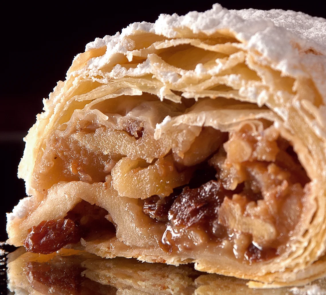 Der Apfelstrudel – eine „ausgezogene“ Wiener Köstlichkeit